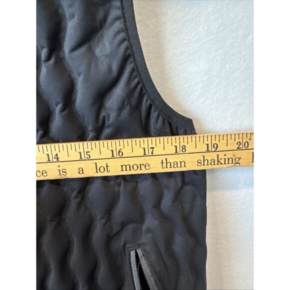 Klymit Double Diamond Inflatable Vest – Adjustable Warmth Read Description - Picture 5 of 7